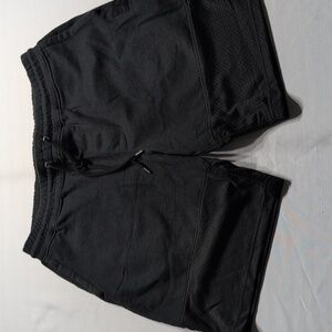 On The Byas Sweat Shorts Size Medium